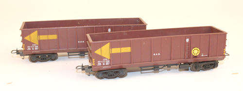 Lima open wagons x2
