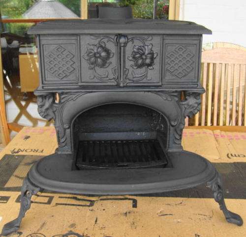 Cast Iron Victorian Fire/Stove