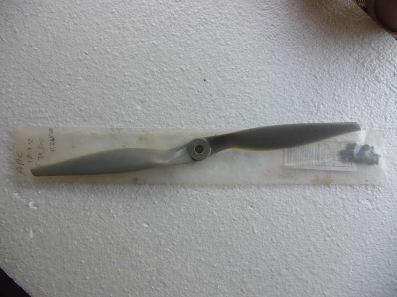 APC Electric Propeller, 18 x 12E (457x305)
