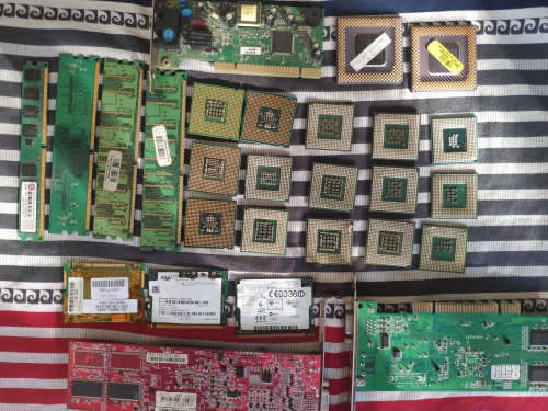 BULK LOT OF COMPUTER ELECTRONICS * ONE BID FOR THE LOT