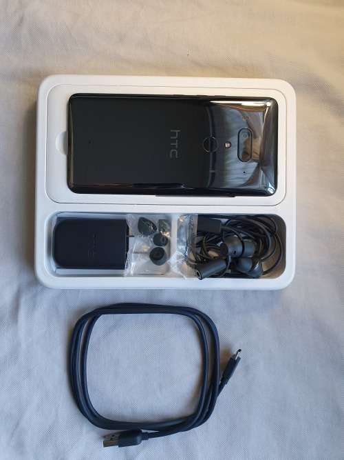 HTC U12 PLUS