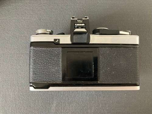 Olympus OM-2 film camera body for parts/repair