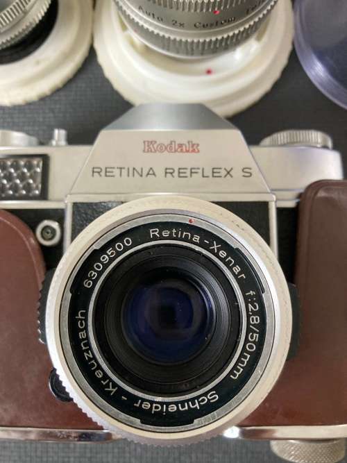 Kodak Retina Reflex 35mm film camera kit