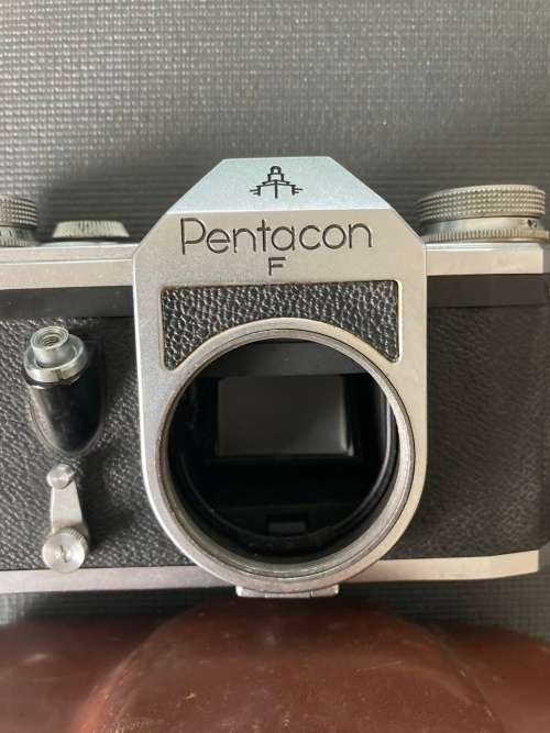 Pentacon F 35mm film camera