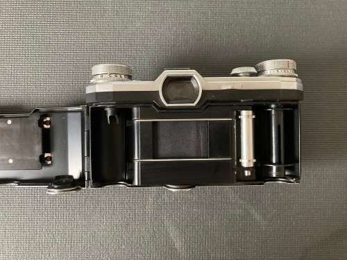 Pentacon F 35mm film camera