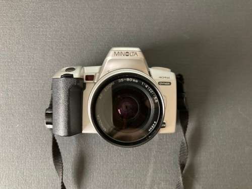 Lot of 35mm AF film camera for spares/repair
