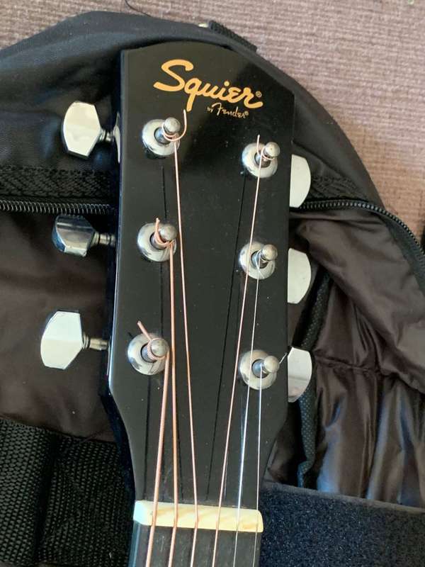 Fender Squier SA-105CE Acoustic Electric Guitar