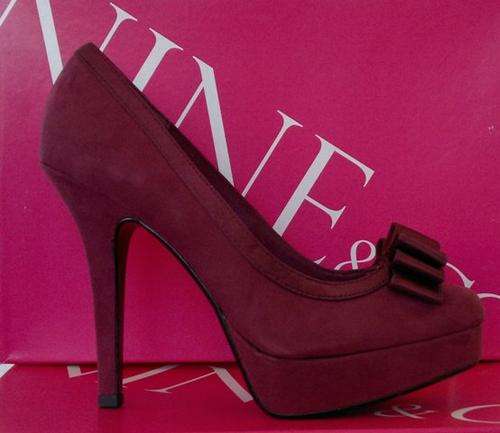 ***100% A U T H E N T I C *** Nine & Co by Nine West Platform Size 6/7/8