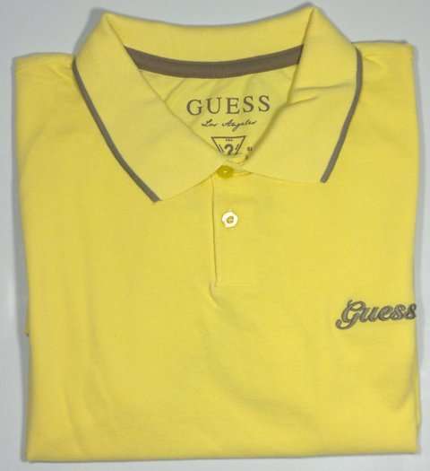 Guess T-Shirts (Small)