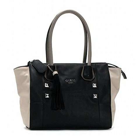 Guess Attack Tawny satchel
