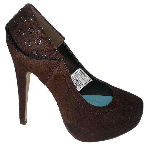 Levis Piper Heels Size 4/5/6/7