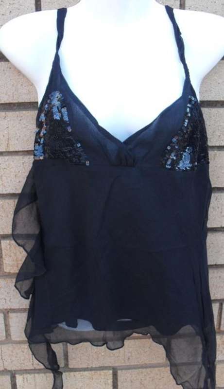*100% A U T H E N T I C * Guess Top Beaded  Size: XS/S/M/L Retails R549