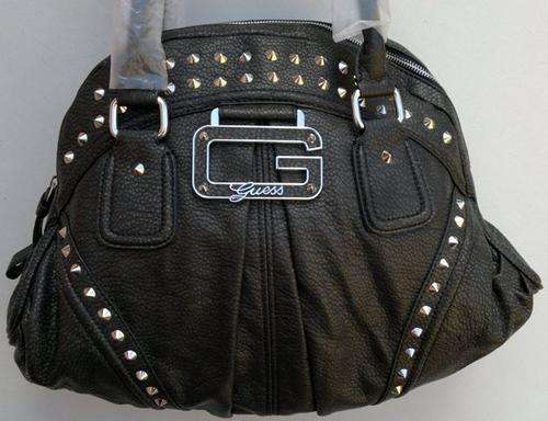 ***100% A U T H E N T I C ***  Guess Handbag