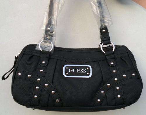 ***100% A U T H E N T I C ***  Guess Handbag