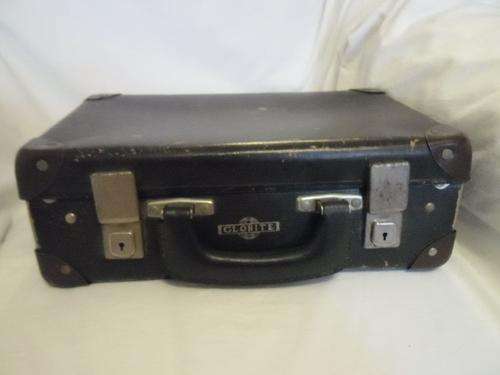 Small brown GLOBITE suitcase, 35 cm x 23 cm x 12 cm, very good condition! REDUCED R25.00