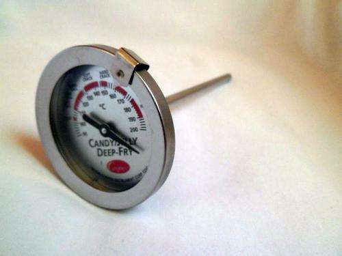COOPER CANDY/JAM & DEEP FRY THERMOMETER, 90Â° - 200Â° Celsius, Made in USA, Almost new!!!
