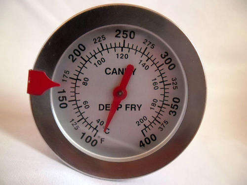 CELSIUS & FAHRENHEIT CANDY & DEEP FRY THERMOMETER WITH CLIP & ADJUSTER, EXCELLENT CONDITION