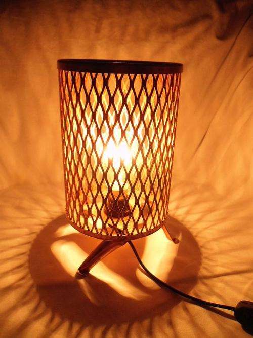 VINTAGE DECORATIVE COPPER PLATED? LAMP, REDUCED BY R45.00!