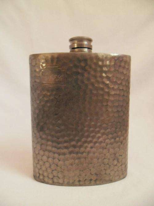 8 OZ PEWTER HIP FLASK SHEFFIELD ENGLAND - DISPLAY ITEM OR LID REPLACEMENT, REDUCED BY R35.00!