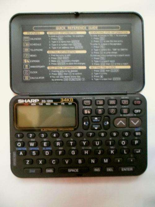 VINTAGE SHARP ELECTRONIC ORGANIZER ZQ 1200, 100 % WORKING, ALMOST NEW!
