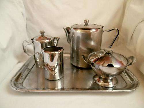 FIVE PIECES VINTAGE 18/8 STAINLESS STEEL TEA/COFFEE SET, BEAUTIFUL CLEAN!