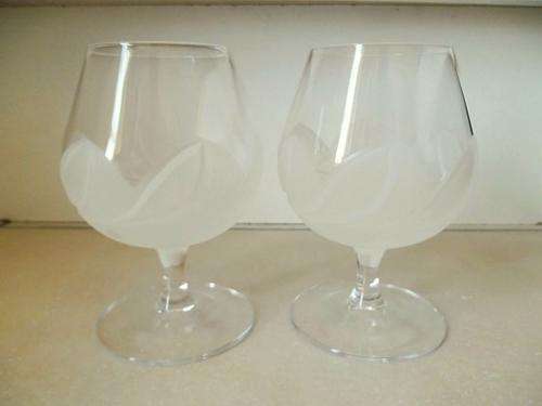 TWO CRIS D'ARCQUES DURAND SIGNED *FLORENCE* BRANDY GLASSES, LIKE NEW! BOTH FOR ONE BID!