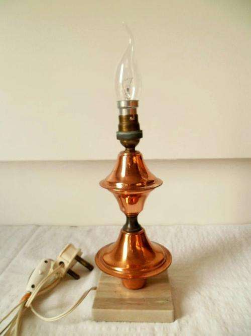 VINTAGE DECORATIVE COPPER LAMP WITH BRASS PART ON MARBLE BASE, MADE IN ITALY