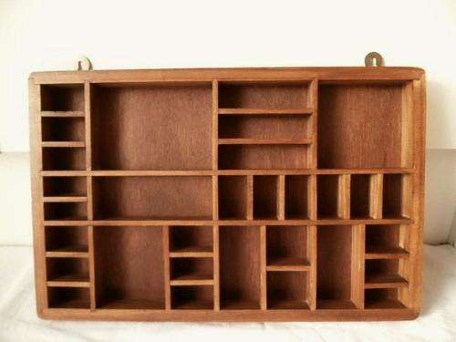 LOVELY VINTAGE PRINTERS TRAY WITH ROUNDED CORNERS 40 CM X 26 CM X 3 CM