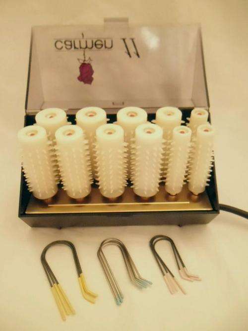 CARMEN 11 ELECTRIC HEATED HOT CURLERS ROLLERS WITH PINS, 100 % HYGIENICALLY CLEAN & LIKE NEW!