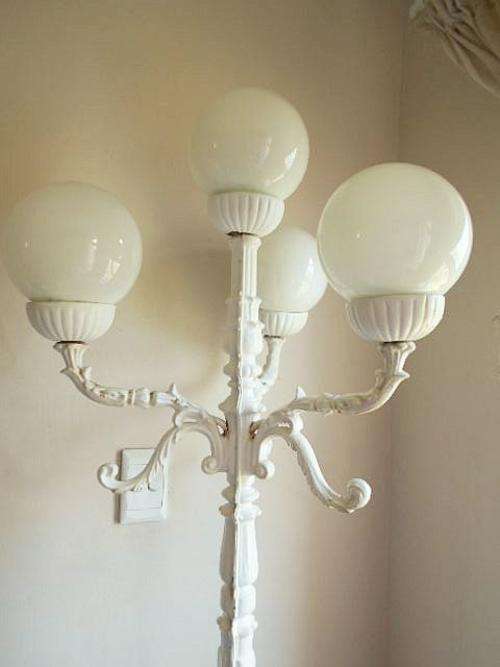 LOVELY ANTIQUE EXTREMELY RARE VICTORIAN CAST IRON FLOOR LAMP
