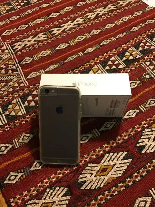 Iphone 6 (Space Gray 16Gig)