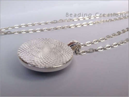 NECKLACE WITH CHAIN - CABOCHON - BUTTERFLY CAT - TIBETAN SILVER - GLASS PENDANT