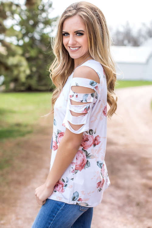 FLORAL TOP - CUTOUT SLEEVE - S/M/L/XL/2XL