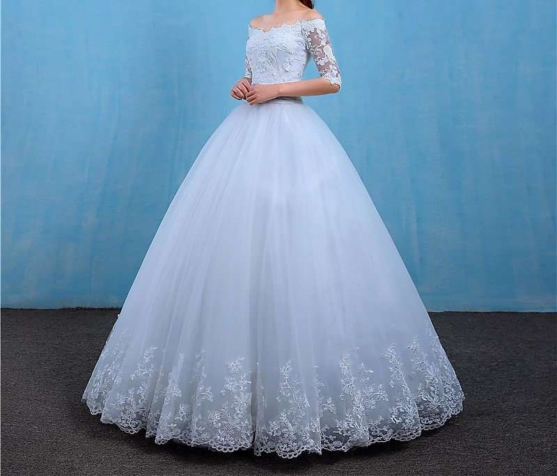 WEDDING DRESSES/WEDDING DRESS/ WHITE WEDDING DRESS