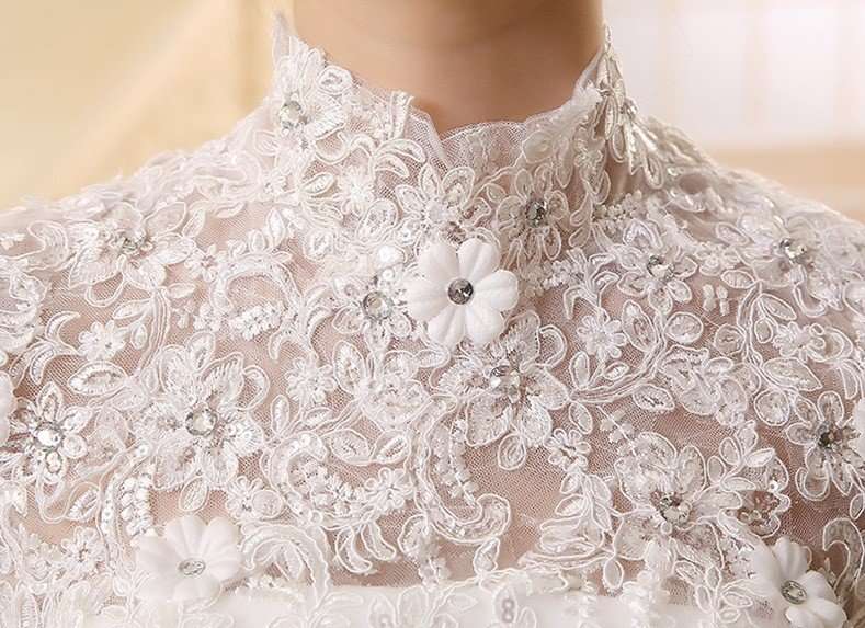WEDDING DRESSES/WEDDING DRESS/ WHITE WEDDING DRESS