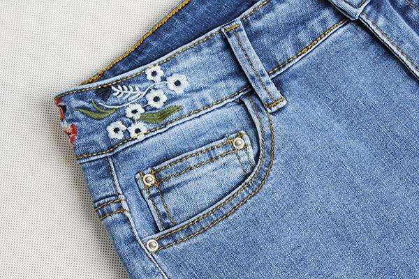 Womens blue flare bootleg bell bottom vintage denim jeans