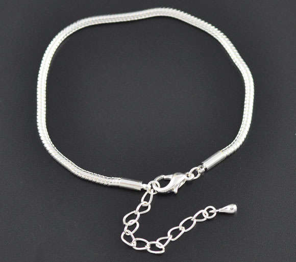 PANDORA STYLE BRACELET - SILVER WITH LOBSTER CLASP AND EXTENDER CHAIN - 20cm