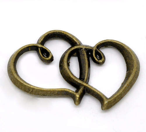 CONNECTORS - ANTIQUE BRONZE - DOUBLE HEARTS - 32 x 25cm