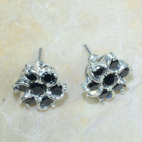 STERLING SILVER STUD EARRINGS - BLACK ONYX - TIMELESS COLLECTION