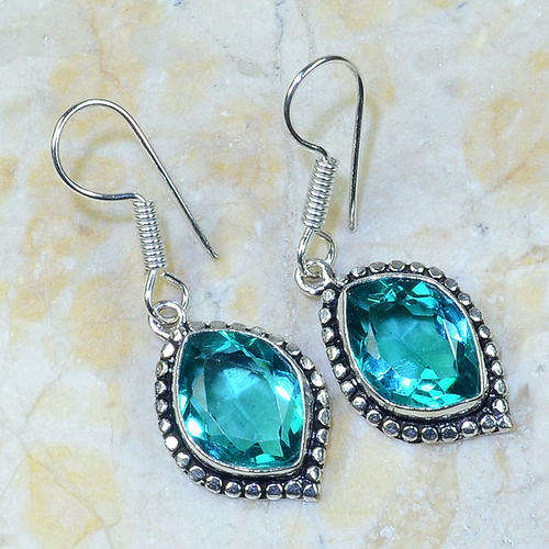EARRINGS - STERLING SILVER - GREEN QUARTZ - 1 3/42"  - TIMELESS COLLECTION