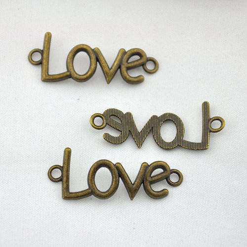 CONNECTORS - ANTIQUE BRONZE - WORD LOVE - 15x41mm