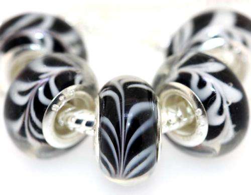 925 SILVER CORE - MURANO GLASS BEADS - CLEAR BLACK AND WHITE FEATHERS