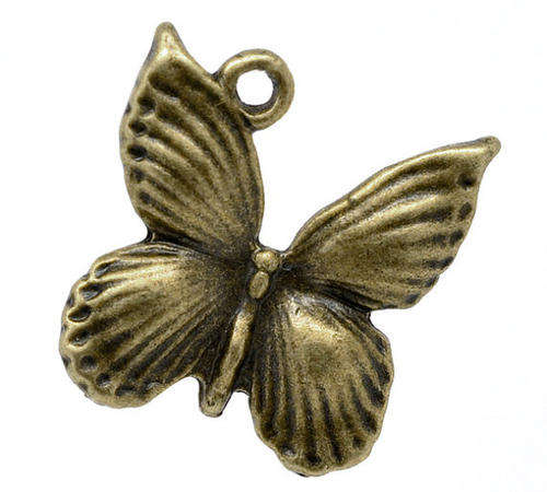 CHARMS - ANTIQUE BRONZE - BUTTERFLY- 18mm x 17mm