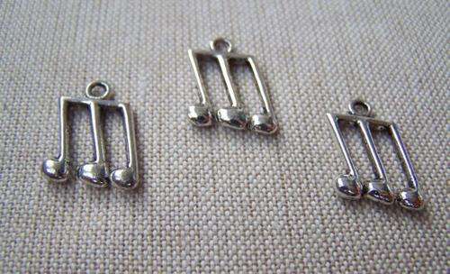 CHARMS - SILVER PLATED - MUSICAL NOTES - DOUBLE SIDED - 21x15mm