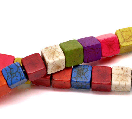 NATURAL TURQUOISE HOWLITE - CUBE- MIXED COLORS - 8x3mm - 39cm  STRAND