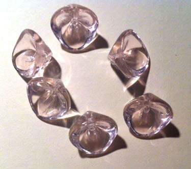 CZECH GLASS - THREE PETAL FLOWER - TRANSLUCENT PINK - BEADS - 12mm
