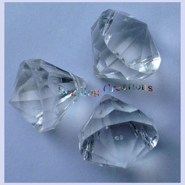 ACRYLIC - CLEAR - FACETED - CRYSTAL - DIAMOND DROP CENTERS - 20x18mm