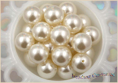 CHUNKY - ACRYLIC - GUMBALL - PEARL BEADS - IVORY WHITE - 30mm