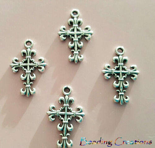 CHARMS - ANTIQUE SILVER -  CELTIC VINTAGE CROSS - 13x21mm