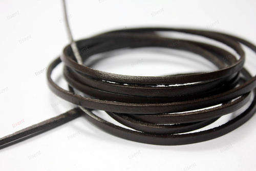 GENUINE LEATHER - HIGH QUALITY - 4mm - SOFT DARK BROWN - FLAT - STRIPS - SOLD PER METER